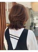 くびレイヤー 顔周りレイヤーカット 白髪ぼかしイルミナカラー