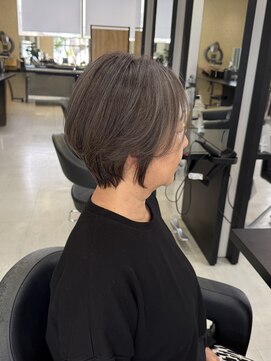 ハウオリ(Hau'oli) 白髪ぼかし/白髪ぼかしハイライト/脱白髪染め/白髪染め/透明感