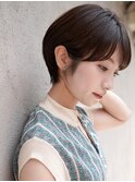 大人可愛い20代30代40代黒髪前下がりひし形小顔ボブ丸みショート