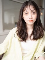 マグノリア オモテサンドウ(MAGNOLiA Omotesando)&nbsp;シースルーバングが可愛いフェミニンスパイラル・・・HINATA