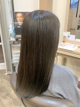 アルターリール(aL ter Rire) 暗めカラー/デザインカラー/フェイスフレーミング/福原遼華/鎌取