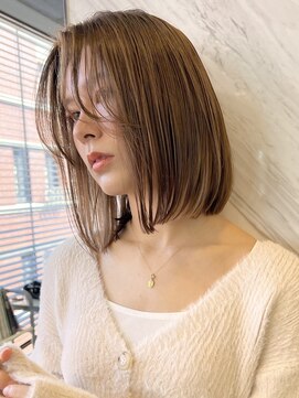 アビーツー(ABBEY2) ミディアムボブ