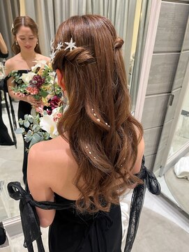 ブラウ ネイル パーティー(Blau Nail Party) ふんわりハーフツイン