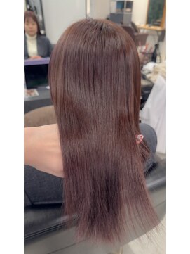 ソピ バイ インビテーション(sopi by invitation) 髪質改善カラー ピンクベージュ ツヤ髪 ほんのりピンク！