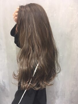 アソビ(Asobi) 【外国人風】ヘーゼルベージュ