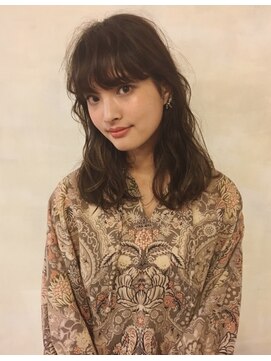 マグノリア オモテサンドウ(MAGNOLiA Omotesando) くしゃっと可愛いおしゃれセミディ・・・担当KAYO