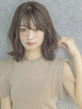 ミンクス 銀座店(MINX) 小顔効果抜群！外ハネくびれミディ