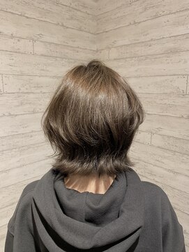 アンフィ(Amphi) ミルクティーソフトウルフレイヤー・ボブルフ