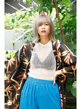 リブロ 三軒茶屋(LIBRO) 個性派×金髪マニッシュショート