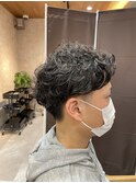F.U.Nスタイル　刈り上げパーマ