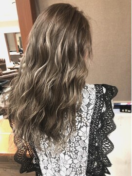 アミ 水戸店(amie) 3Ｄバレイヤージュ[水戸,水戸駅]