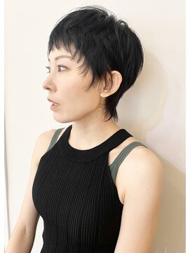 モリオ フロム ロンドン 成増店 【morio成増/一戸】大人可愛いウルフショート