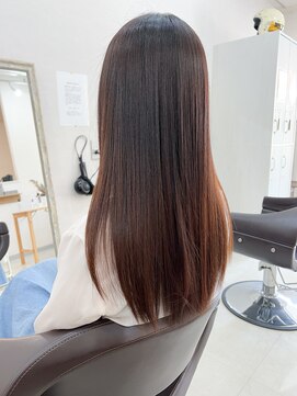 ミドルノート(Middle Note) 【ツヤ感◎/縮毛矯正】塚本/十三