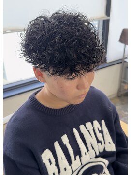 リヴ オオサカ(LIV OSAKA) プードルパーマ　波巻きパーマ　マッシュ　重め　スパイラル