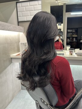 リリー(Lilley) 【lilley 稲永麻衣】レイヤーカット+天神韓国ヘア