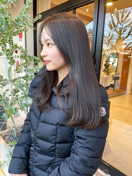 フルール(hair place Fleur) ロングレイヤー×オリジナルグレージュカラー