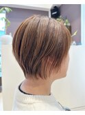 ショートボブ