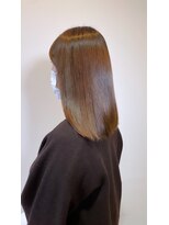 レヴィア(REVIA)&nbsp;レディースセミロングスタイル艶髪