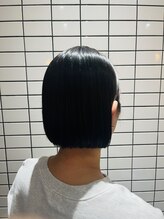 ビリジアン(VIRIDIAN)&nbsp;ショートボブ