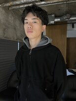 アン モラ(Un mora)&nbsp;フェザーパーマ/ピンパーマ/スパイキーショート