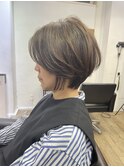 白髪ぼかし/イメチェンヘアスタイル/前髪カタログ/ショートボブ