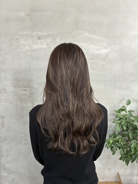 カレント 蕨(THE CURRENT) 白髪ぼかし馴染ませハイライト