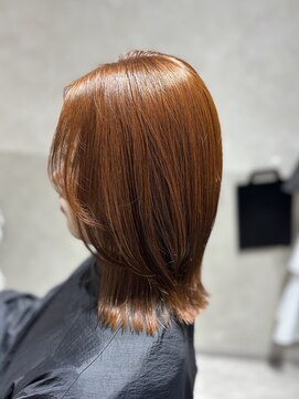 オレンジブラウン　ブリーチなし　ミディアムレイヤー