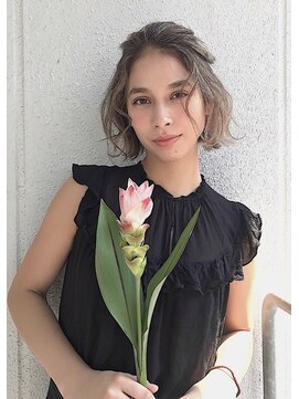 モホーク(MOHAWK) 【MOHAWK 中目黒】ハイライト×ハーフアレンジ