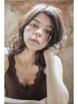 カライングドゥ(ing deux) 【＋～ing deux 】外国人風Sラインbob【隨原 麻由】