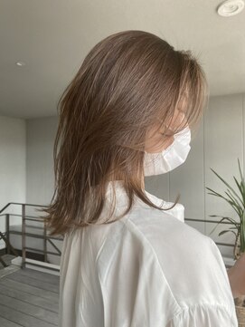 リバレッジ 広尾(Leverage) ハイライトで大人フェイスレイヤーヘア