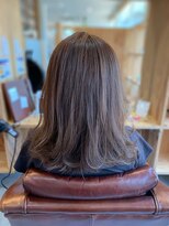 アドラーブル 長岡新保店(adorable)&nbsp;ミルクティーアッシュ　【レイヤーカット】　20代30代40代