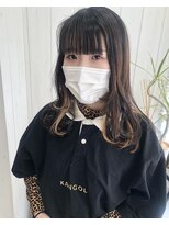 デイ(DAY.)&nbsp;ウルフ　顔まわりレイヤー　インナーカラー