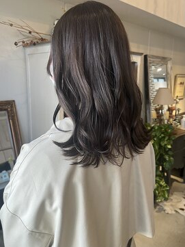 ヘアーデザイン シュシュ(hair design Chou Chou by Yone) ☆chouchou☆シルバーグレージュカラー
