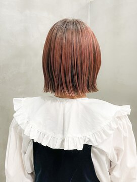 テトヘアー(teto hair) ローライト　インナーカラー　切りっぱなしボブ　オレンジピンク