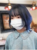 #ウルフカット#ネイビーカラー#ショートウルフ#外ハネ
