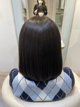 アンド ラ ブランシュ(&.La Blanche) 黒髪カタログ/グレーベージュ/前髪パーマ/アッシュカラー