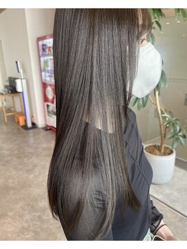 ビスポーク(BESPOKE) 20代30代40代髪質改善トリートメント艶感ストレート透明感