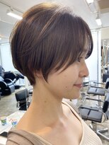 ジュイール 富士見ヶ丘(jouir) 大人ショートボブショートインナーカラー丸みショートカット