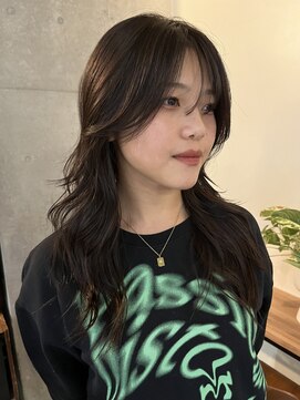 ナループロア ルームー(Nalu pu loa ROOMOO) ロングウルフ/ウルフカット/レイヤーカット/透明感カラー