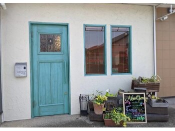 Skip Heeling Hair Salon