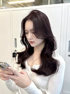 アリュウル 表参道(ALLURE) ワインレッド×レイヤーカット韓国ヘア○【KAKO】