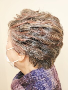 松本平太郎美容室 国立店 レイヤー×パーマ×白髪ぼかしハイライト/30代40代50代60代