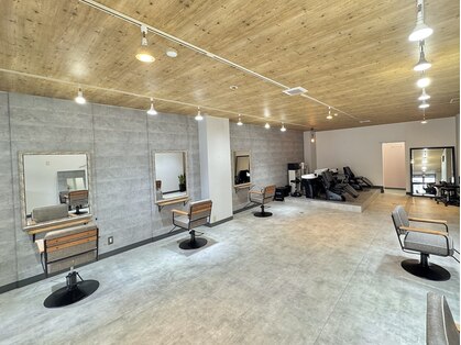 ナズ 函館昭和店(Na'z)の写真