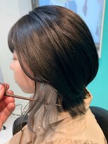 ユー イケブクロ(u Ikebukuro)&nbsp;ショートウルフ/インナーカラー/イヤリングカラー/シルバー