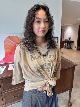ヘアーアイストゥーレ(HAIR ICI TRE) ロングパーマ　スパイラルパーマ　くるくるパーマ　担当桜桃