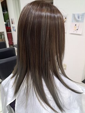 ビーコヘアー(BE-CO hair) ロングストレート