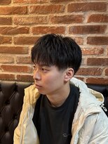 ミリオンバックス 神田店(Million Bucks)&nbsp;ミディアム×テーパーフェード