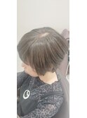 前下がりグラデーションカットボブスタイル