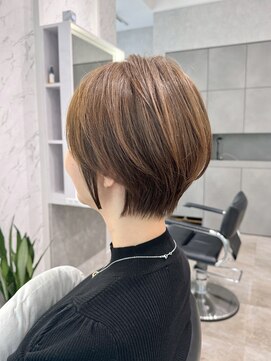 アール ヘアー デザイン(r hair design) 小顔見せショートベージュカラーブリーチしない透明感カラー