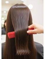 ヘアーデザイン ピニック(hair design P2C)&nbsp;思わず触れたくなる、見とれるツヤ髪へ